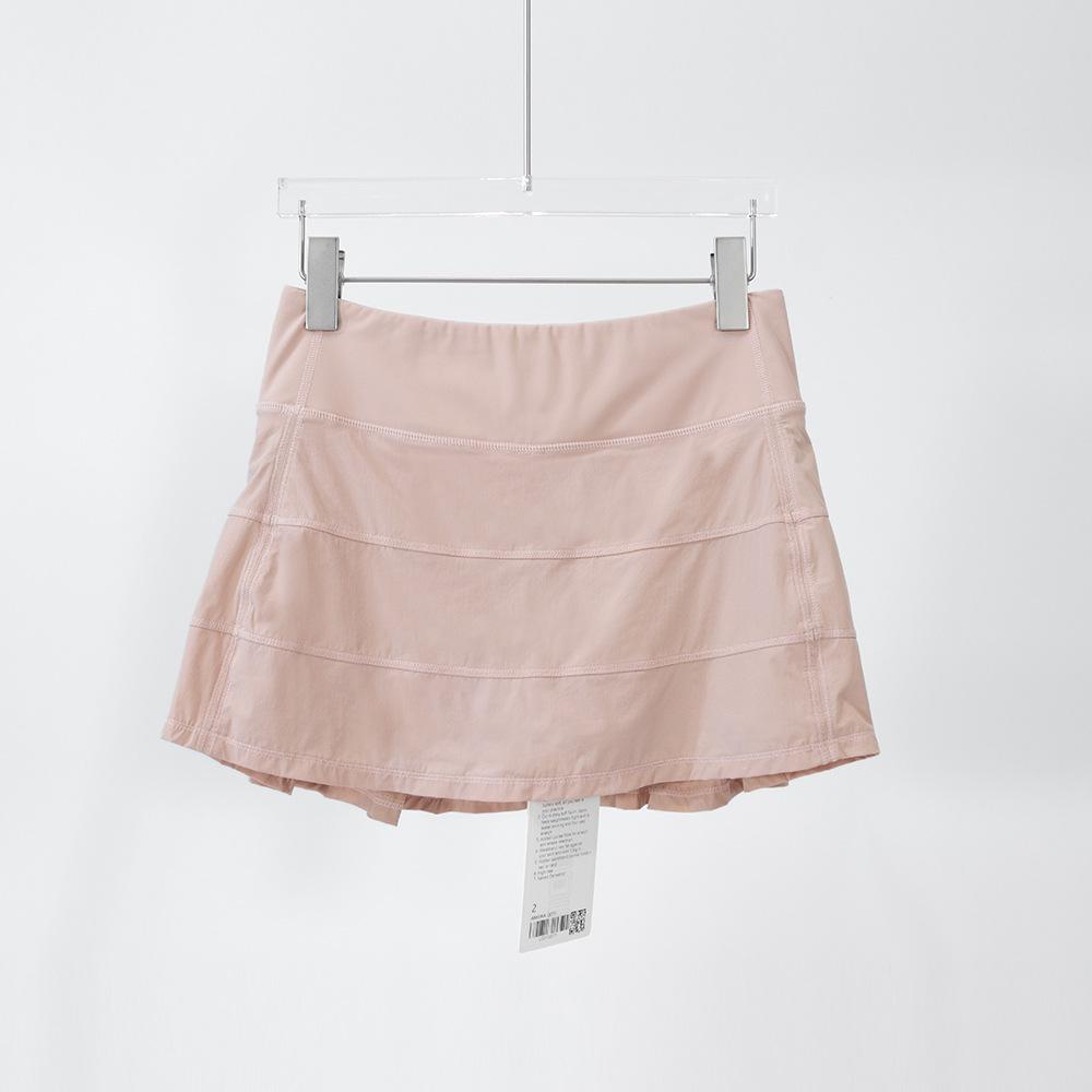 

Женская короткая юбка телесного цвета со средней посадкой для летних видов спорта Size 10: 120-130 lbs