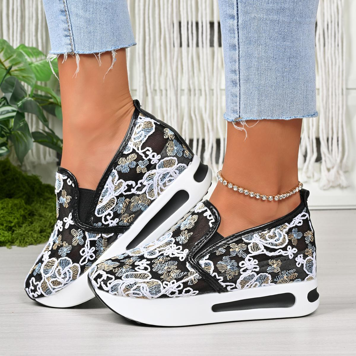 

Модная женская обувь с низким вырезом 2025 Весна и Лето Модный цветочный узор Сетчатые дышащие удобные кроссовки на платформе Tenis De Mujer 36 чёрный