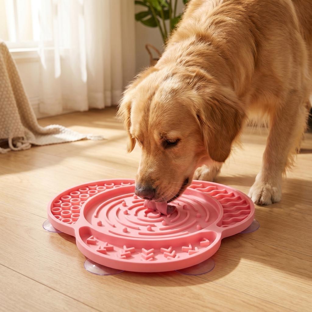 Pet Slow Feeder Mat for Dogs with Suction Cup Base Non-Slip Feeding Pad for Slowing Down Eating and Promoting Healthy Digestion