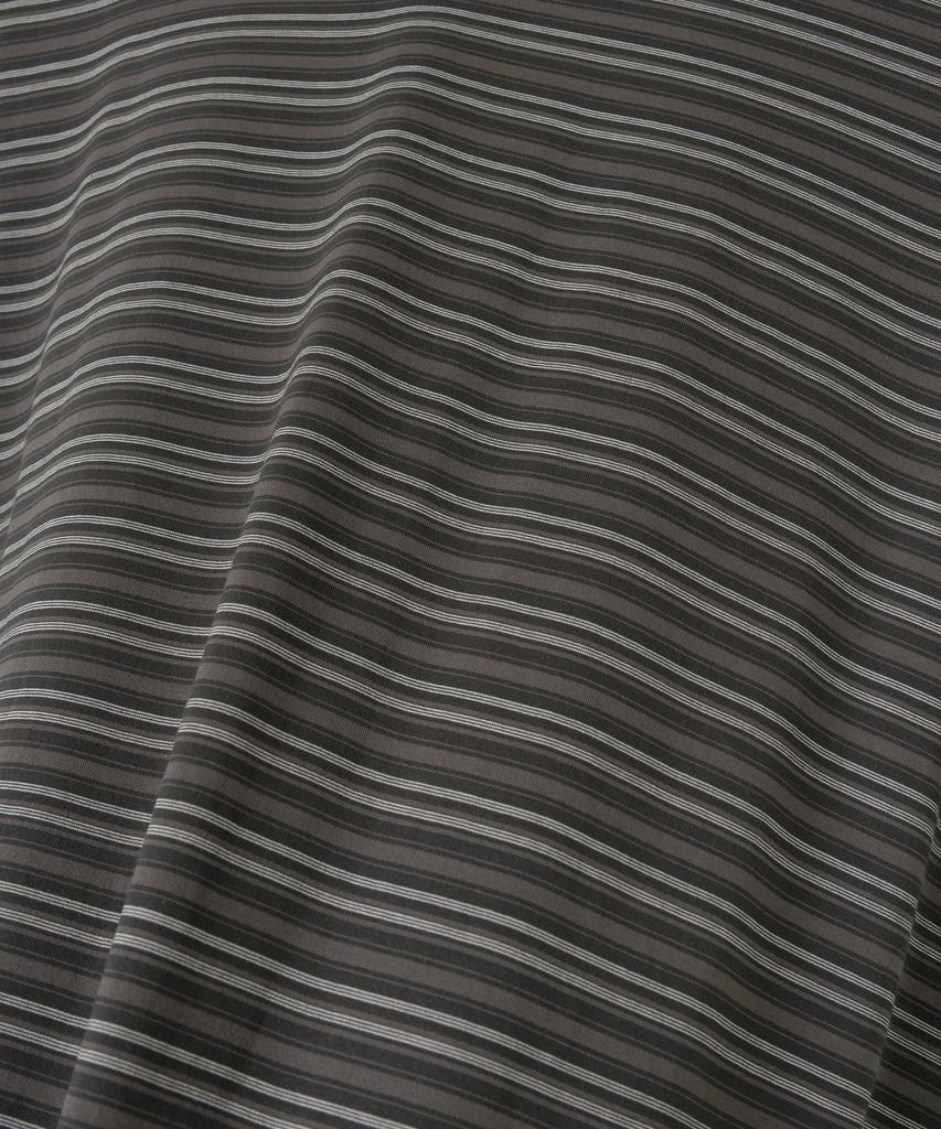 ANOTHER OFFICE Zephyr Streifen T-Shirt (Schwarz)