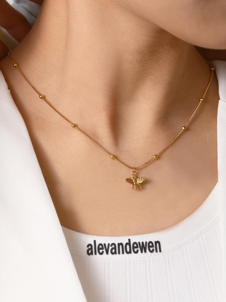 1 Piece Simple Temperament Niche Light Luxury Stainless Steel 18k Gold Plated Street Trend Bee Pendant Necklace