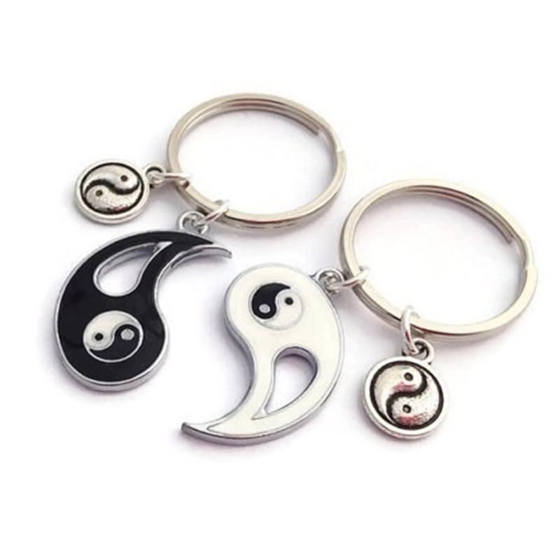 Versatile Yin Yang Keychain Puzzle Set Stylish Yin Yang Keychain Charm Couples' Eye Catching Keyrings Jewelry Accessory