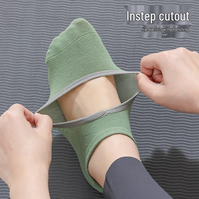 Women's Non-slip Yoga & Pilates Socks - Sweat-Absorbing, Low-cut, Silicone Grip for Indoor Fitness