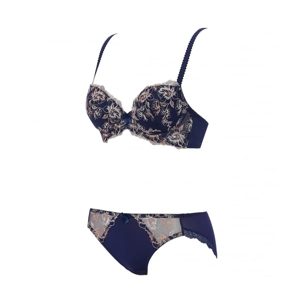 Triumph Beautiful Breast Soft Classy Petals Bra Panty Set Elegant Soft E70 M008 [WEB Exclusive] Bra, & (10215227), Wired, Padded, Design, Material,