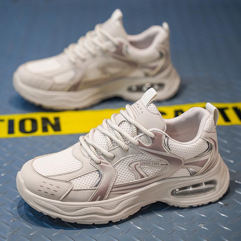 2025 new casual versatile platform mesh ultra-light running shoes, a student lightweight dad shoe 2025