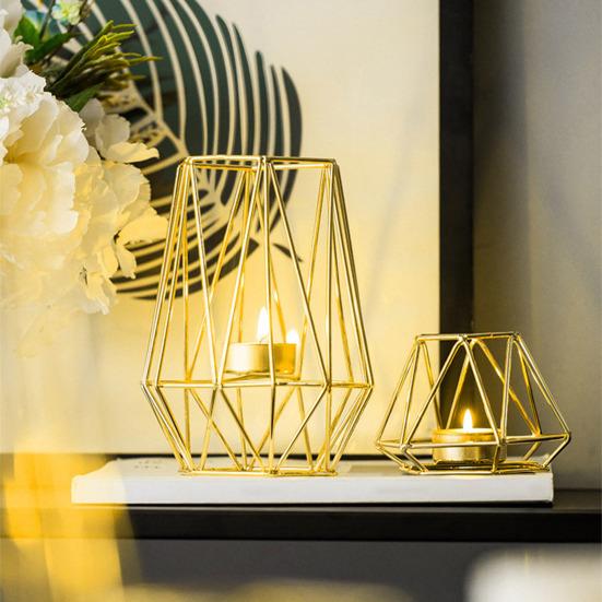 Strumento per decorare la tavola di casa romantica di lusso con candeliere geometrico vintage in filo di ferro 3D