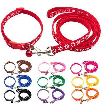 Köpek Tasması Seti Pati Baskılı Evcil Hayvan Çekme İpi Yavru Köpek Tasması Çok Renkli Zil ile Ayarlanabilir Yavru Kedi Aksesuarları Evcil Hayvan Malzemeleri