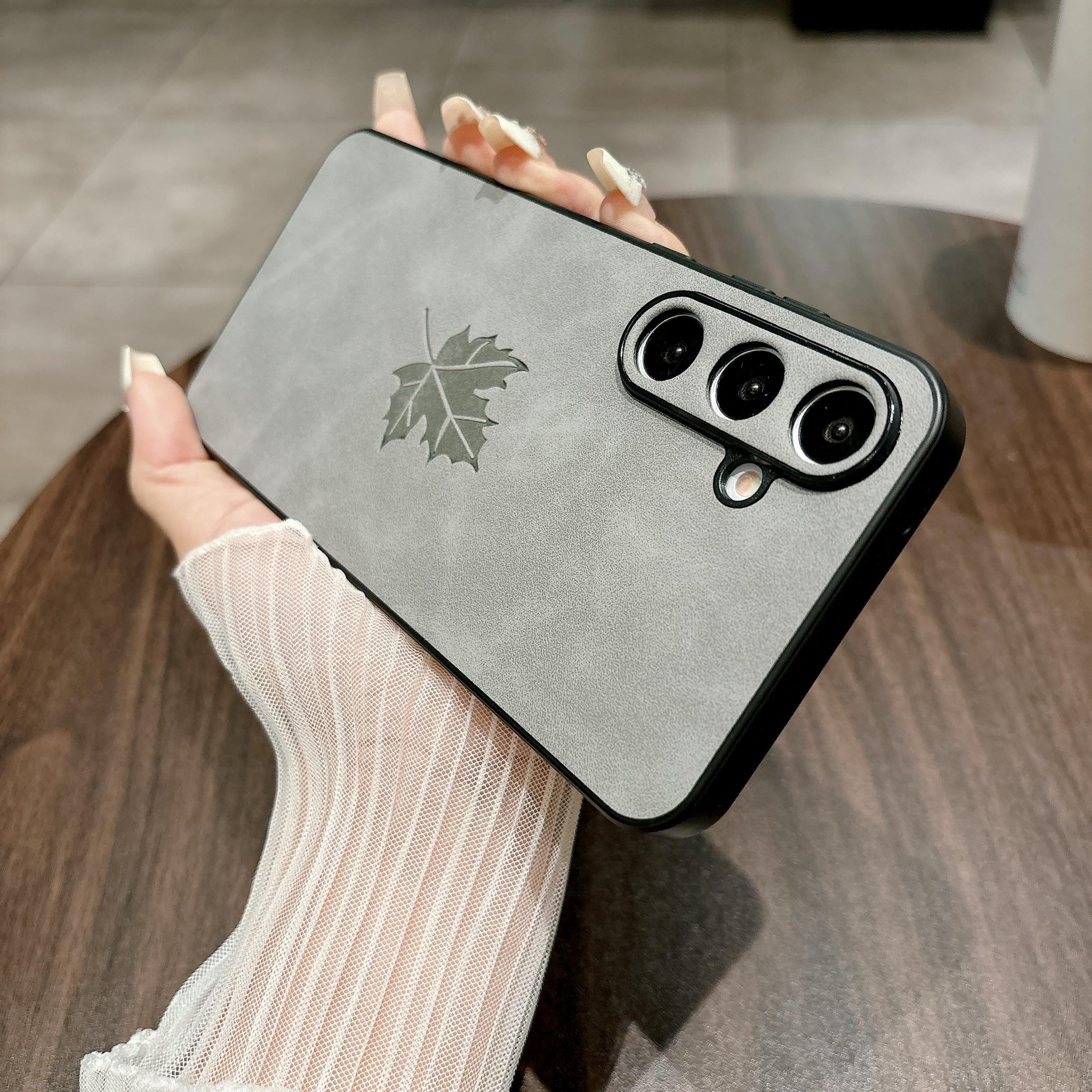 

Luxury Maple Leaf Leather Case For Samsung Galaxy A12 A13 A14 A15 A16 A17 A23 A24 A25 A26 A34 A35 A36 A52 A53 A54 A55 A56 Cover Galaxy A24 4G