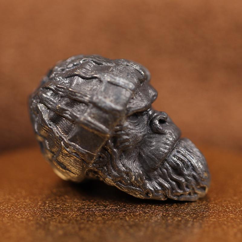 Woolen Hat Gorilla Head Sculpture Brass Knife Beads Animal Orangutan EDC DIY Woven Paracord Lanyard Charms Pendants Accessories