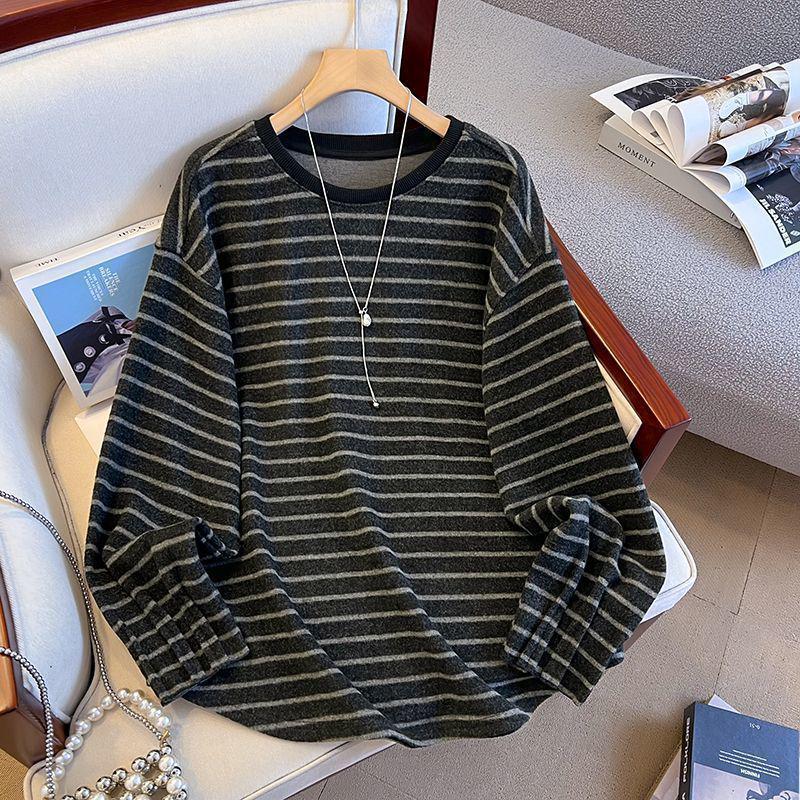 Plus Size Velvet Color Block Striped T-shirt: Korean Style, Long Sleeve, Loose Fit, Slimming & Warm Women's Top