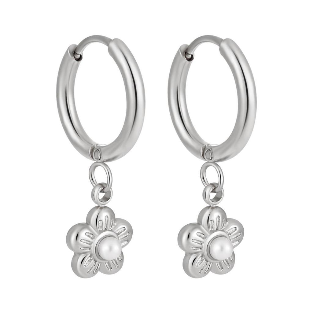 Exquisite Korean Style Titanium Steel Gold-Plated Flower Earrings for Women