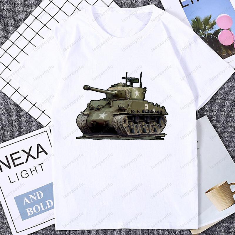 Sherman Tank Military Vehicle Graphic Print T-shirt S