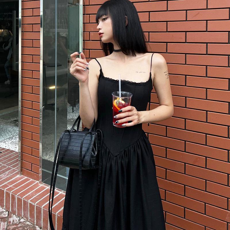 

Lace Trim A-line Long Dress Slim Torsion Neck Sleeveless Maxi Dress L чорний