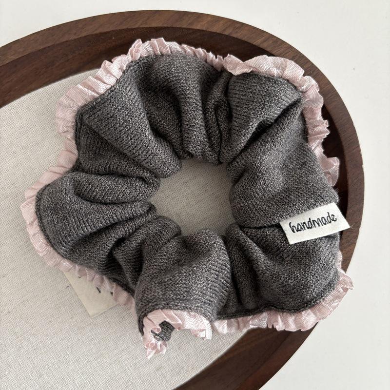 2026 Retro Forest Multi-layer Striped Hair Ties: High-End Scrunchies for Women