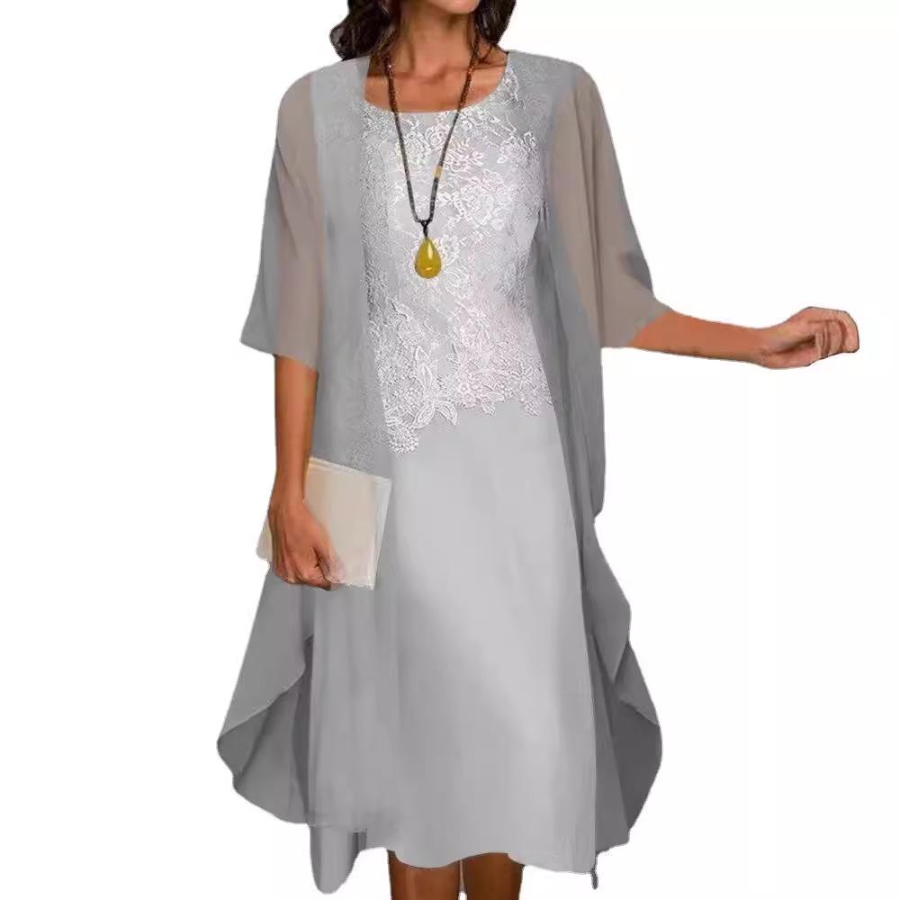 Set Rochie Două Piese din Șifon Monocrom cu Garnitură din Dantelă În Stoc