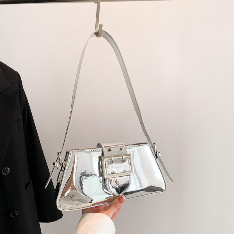 Silver Shoulder Bags for Women 2026 Spring Y2K Small Purse Glossy PU Leather Luxury Brand Female Underarm Handbags Pink серебряный