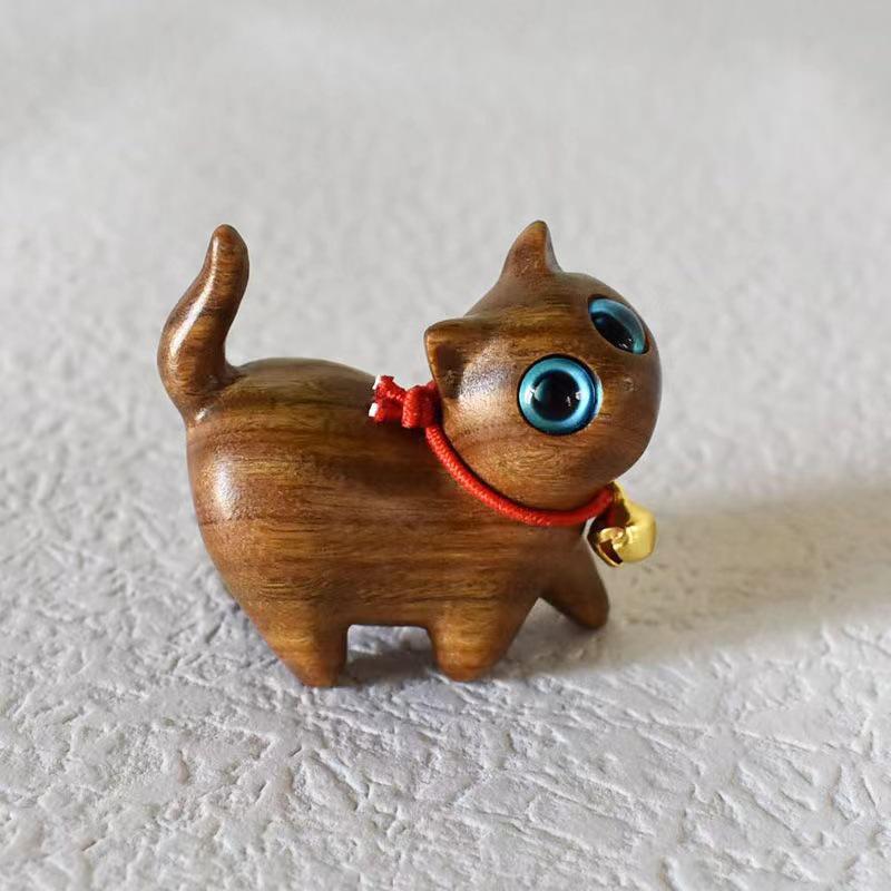 Adorable Green and Black Sandalwood Cat Ornament - Cute, Curious Desktop Miniature, Perfect Creative Gift for Kids.