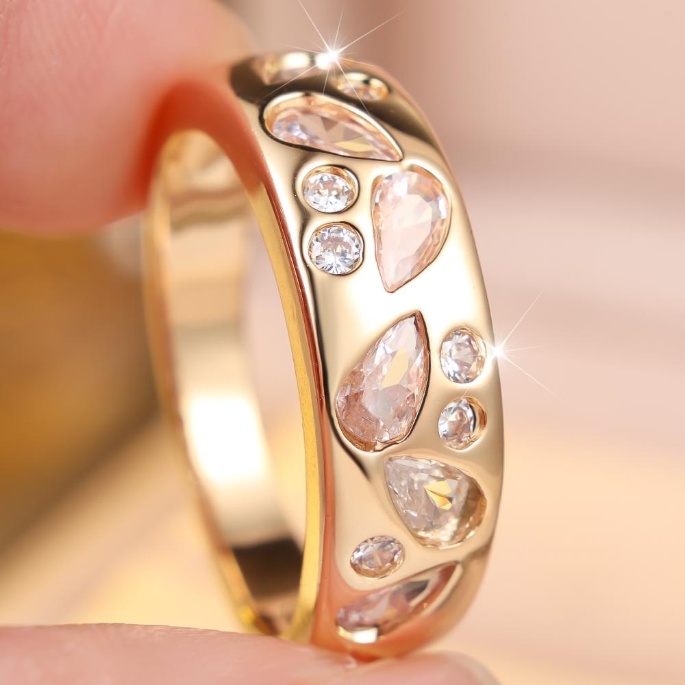 Luxury Wide Band Ring 2 Colors Available Teardrop Round Zircon Jewelry for Women Party