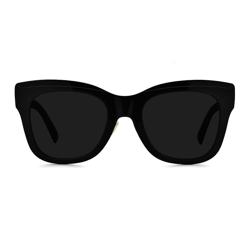 Givenchy Stylish Black Frame Square Sunglasses With UV Protection Compatible With Zeiss Lenses Unisex Sunglasses GV40018F