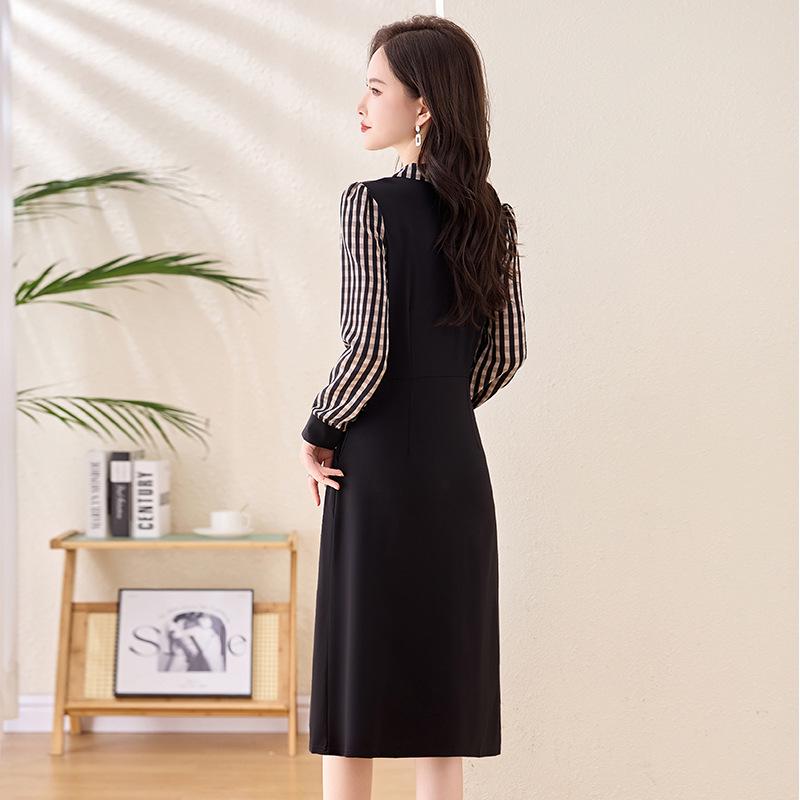 Vestido de Cuadros Primavera 2025: Elegante cuello vuelto para mujer, talla grande, diseño patchwork que estiliza la cintura (LX256)