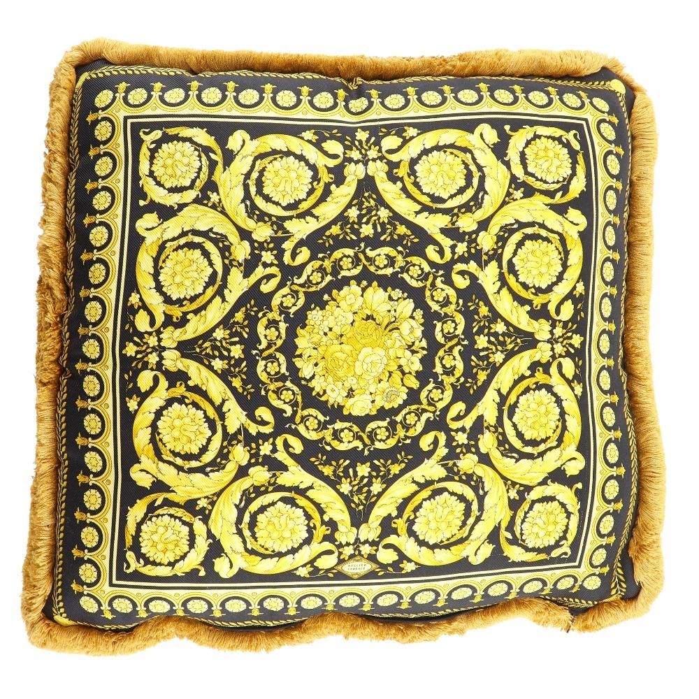 Versace Kissen-Innentasche andere barocke Muster gelb/schwarz / rote Seide _ Gebraucht