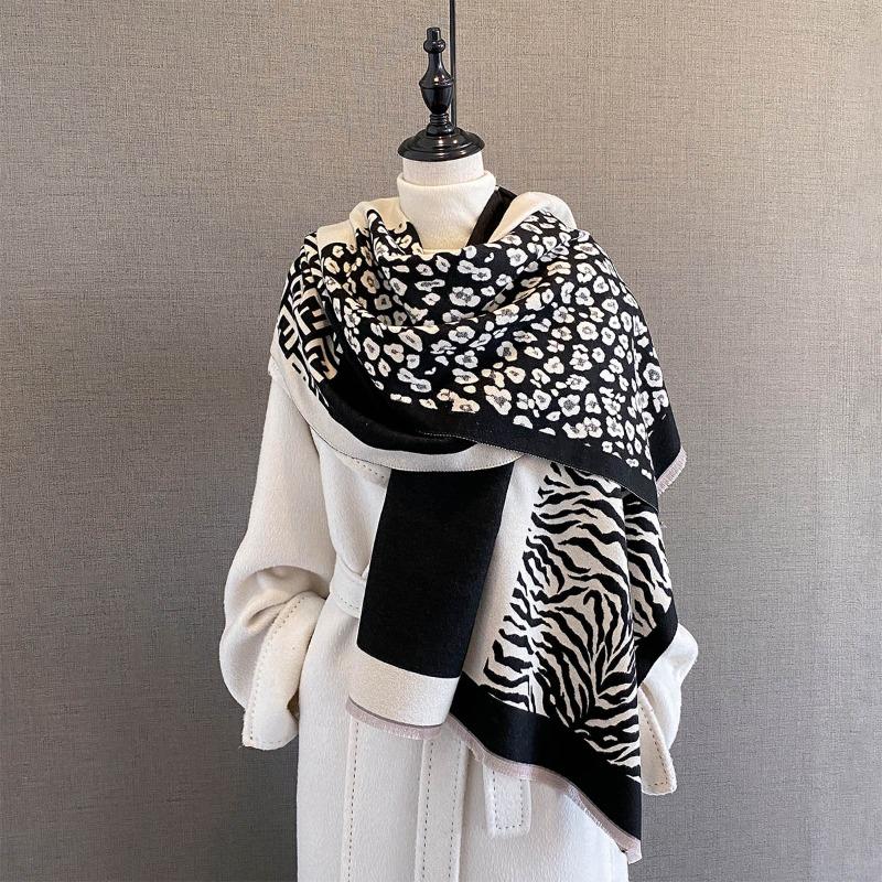 Autumn and Winter New Leopard Print Zebra Pattern Splicing Jacquard Scarf Women's Thickened Warm Neck Protection Scarf Shawl Outer Cover