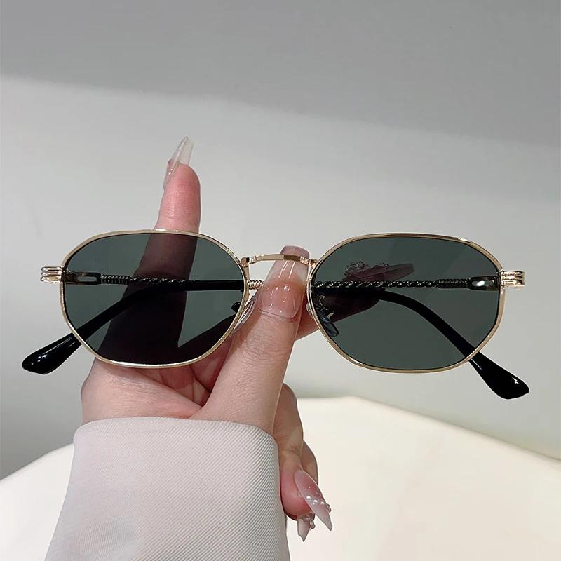 Vintage Square Sunglasses Men Fashion Simple Korean Style Casual Shades Women Stylish Ins Trendy Brand Design Sun Glasses