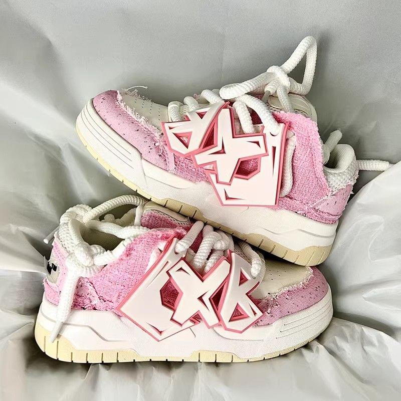 Dicke Sohle neue Straße super Feuer ausländischer Stil Guochao Nische Skateboard Brot Schuhe erhöhen