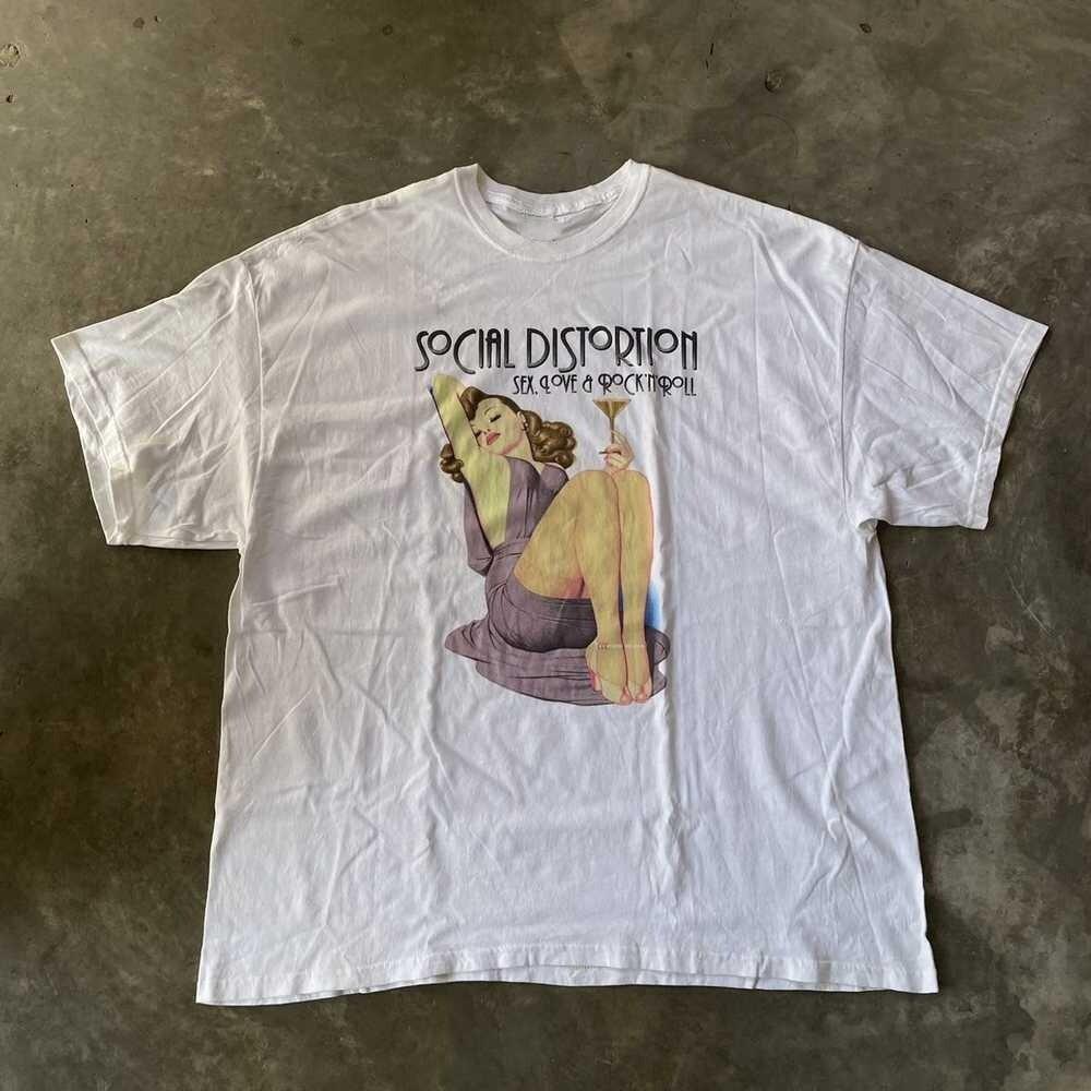 Sex, Love and Rock  n  Roll Social Distortion White T-Shirt Unisex T-Shirt XXXXL