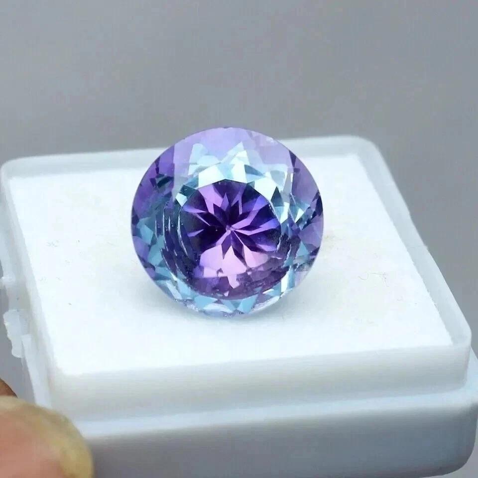 VVS Bi-Color Pitambari Sapphire Natural Round Cut 7+ Ct Certified Gemstone