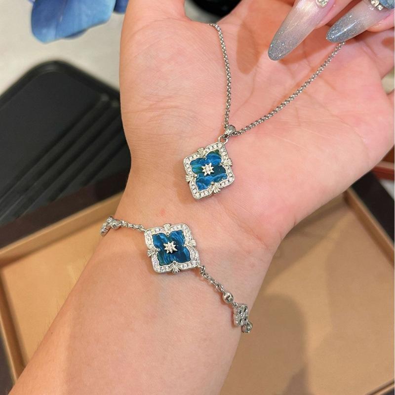 Vintage Italian Buchi Clover Blue Phosphorus Grey Necklace Bracelet Earrings Flower Set Premium Versatile Jewelry