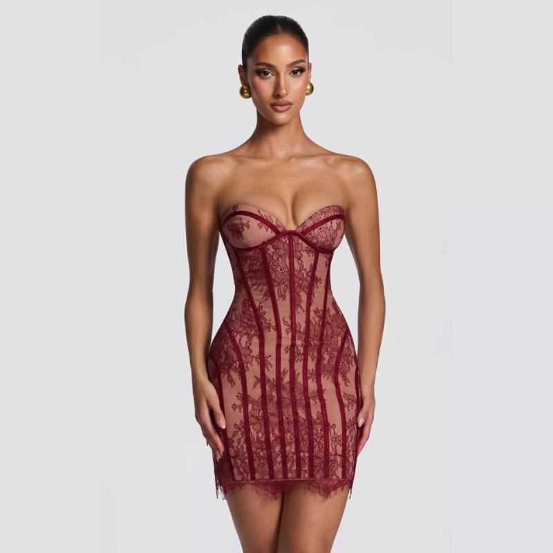 2026 Spring/Summer Women's Lace Bandeau Striped High-Waisted Slimming Dress