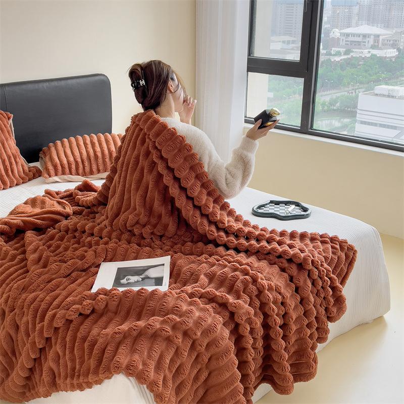 Plyšová deka s imitací králíka