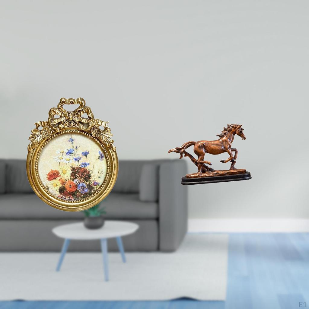 Antique Sculpture Photo Frame Vintage Figurine Picture Round Artwork Collectible Art Ornament