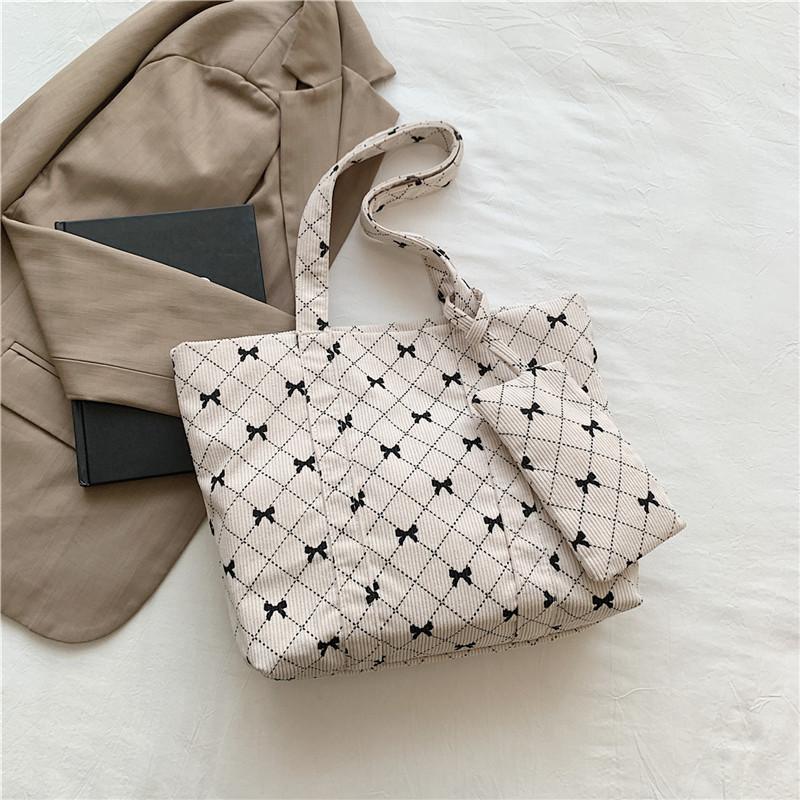 

Стильная винтажная женская сумка через плечо большой вместимости с модным дизайном-тоут OffWhite