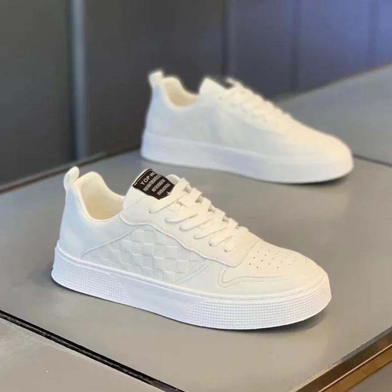 Men's Board Shoes New Trendy Versatile Thick Soled Sneakers Soft Soled Platform Comfort Breathable Casual White Man Sports Shoes