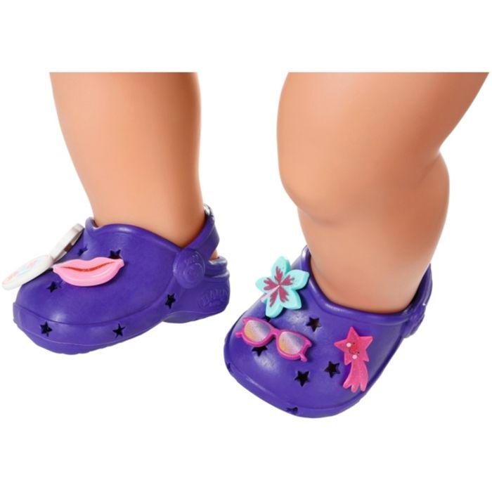 Chaussures de bain - BABY BORN - Personnalisables avec pin's - 3 modeles assortis - Pour poupon 43cm - Aléatoires