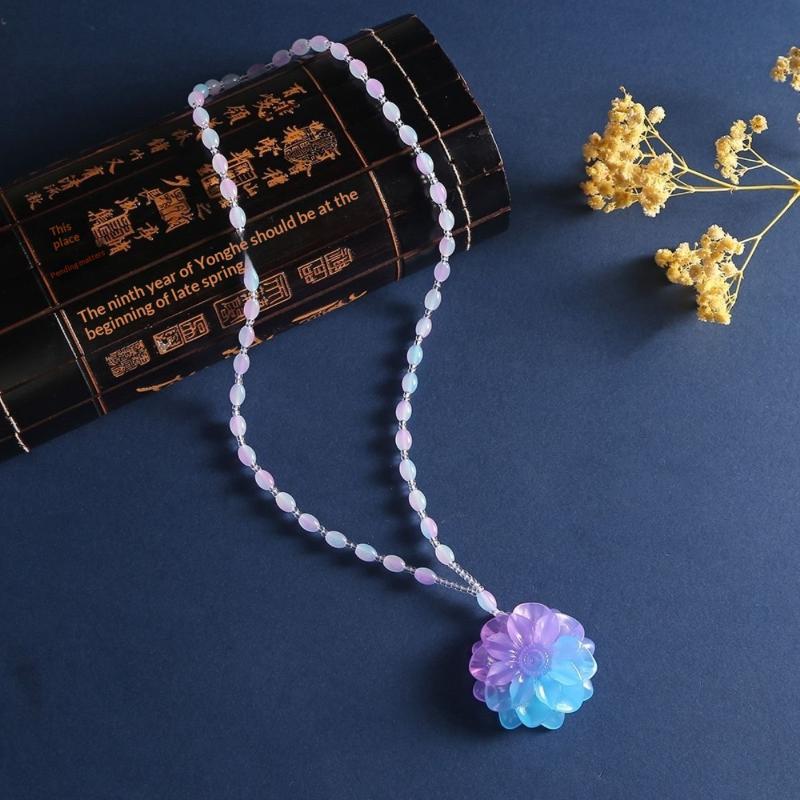 Amber Beeswax Gradient Purple-Blue Necklace Water Drop Flowers Pendent Necklace For Women Unisex Beaded Pendant Ornaments Gift