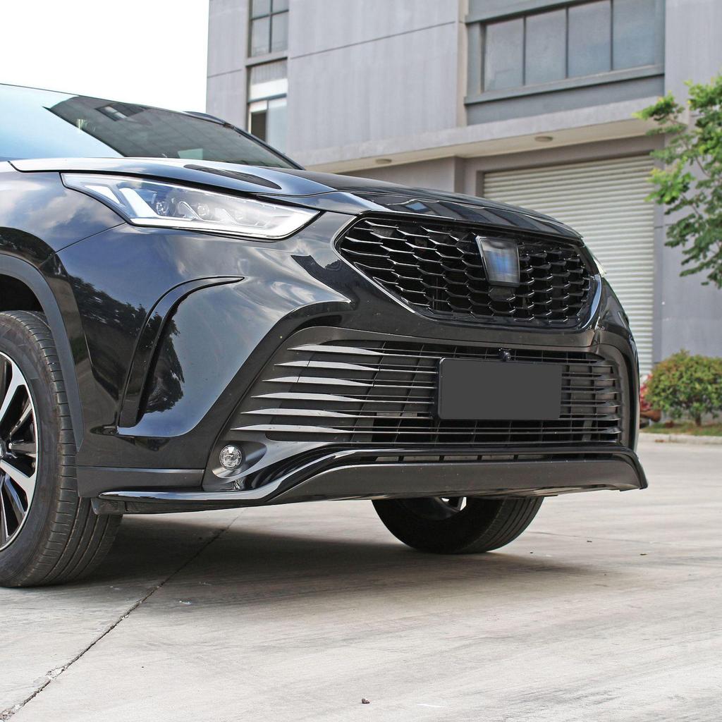 Toyota Highlander XSE Pakiet Sportowy: Przednia dokładka, Progi boczne, Zderzaki, Zestaw spojlerów