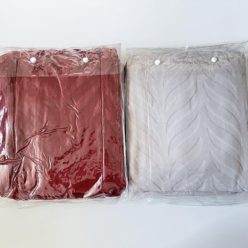Flannel Blanket, Coral Fleece Air Conditioning Blanket, Single and Double Person Blanket Office Dormitory Nap Blanket