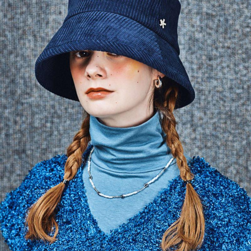 

ELKE BLOEM БАЗОВАЯ ВЕЛВЕТОВАЯ ПАНАМА ТЕМНО-СИНЕГО ЦВЕТА free