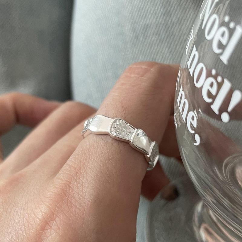 925 Sterling Silver Retro Plain Silver Ring for Women Does Not Fade, Light Luxury, High-end Sense, Versatile Opening Fashion Personality Ring