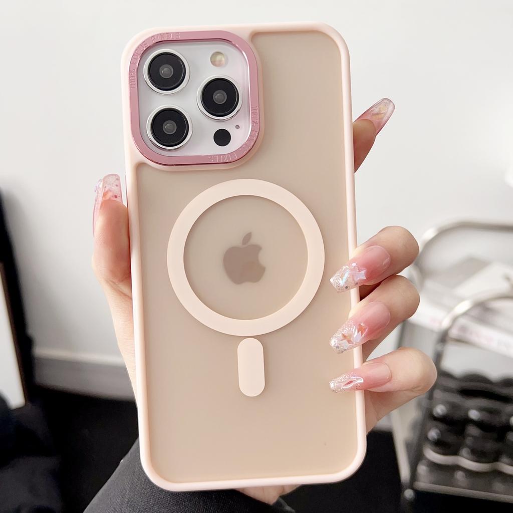 Strong Magnetic Attraction Is Suitable for Apple 14PROMAX Phone Cases, IPhone15 Matte Phone Cases 13