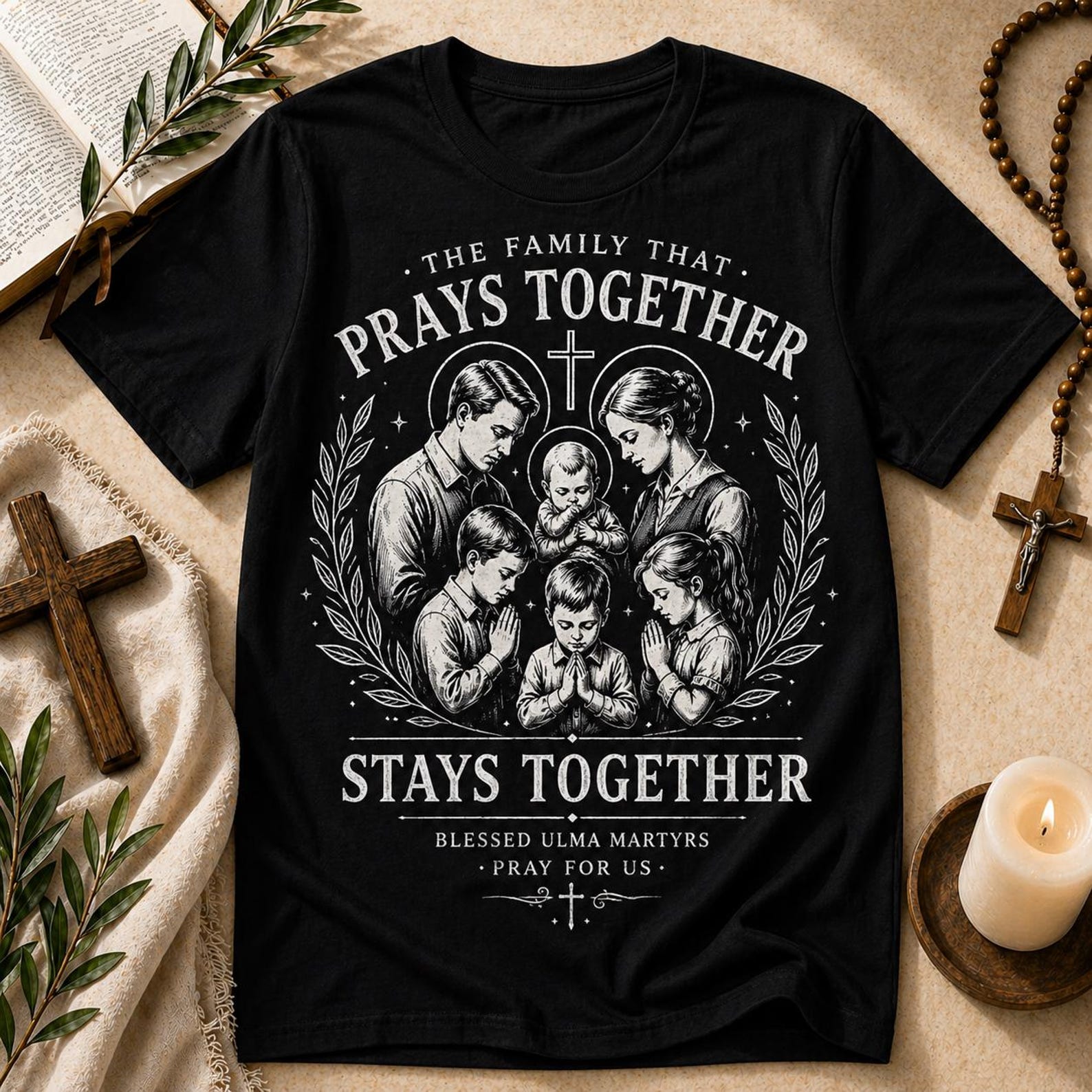 Christian Family Prayer T-Shirt – Vintage Praying Family Tee – Religious Faith Apparel S