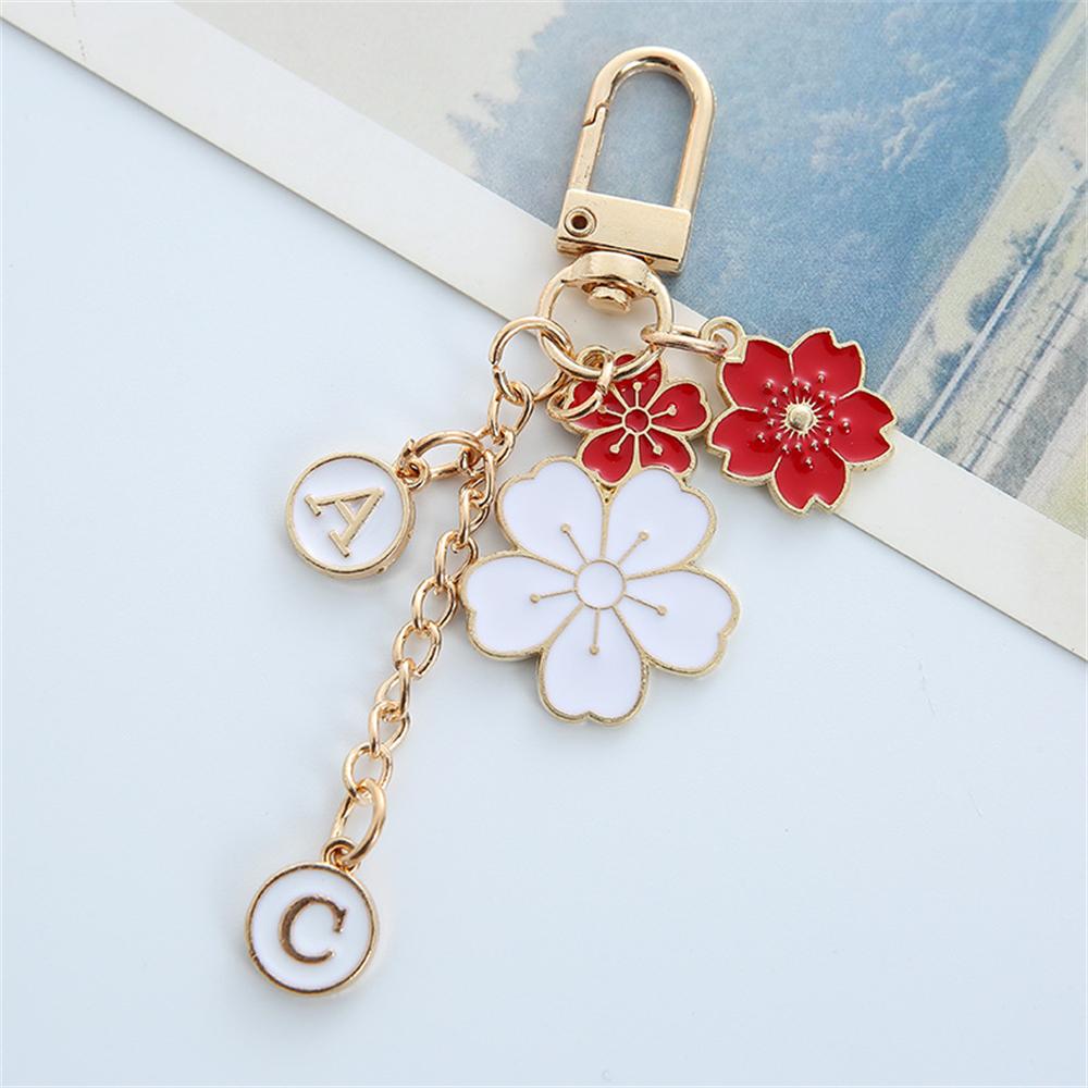 Милый клетчатый узорчатый брелок для ключей с модной буквенной цепочкой — фото 12