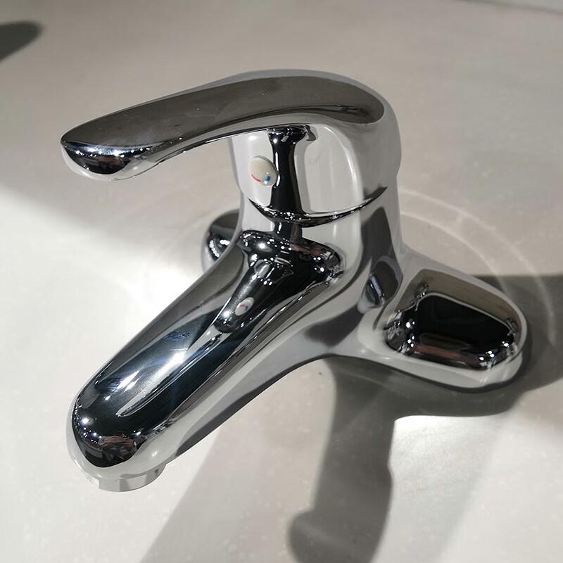 Water-Saving Basin Faucet