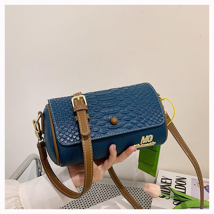 Цилиндр из крокодиловой кожи