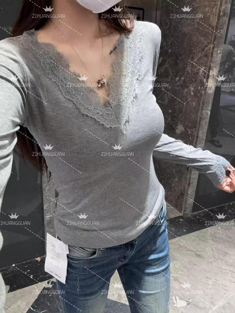 Korean Style Brushed Velvet V-Neck Lace Trim Slim Fit Women's Top