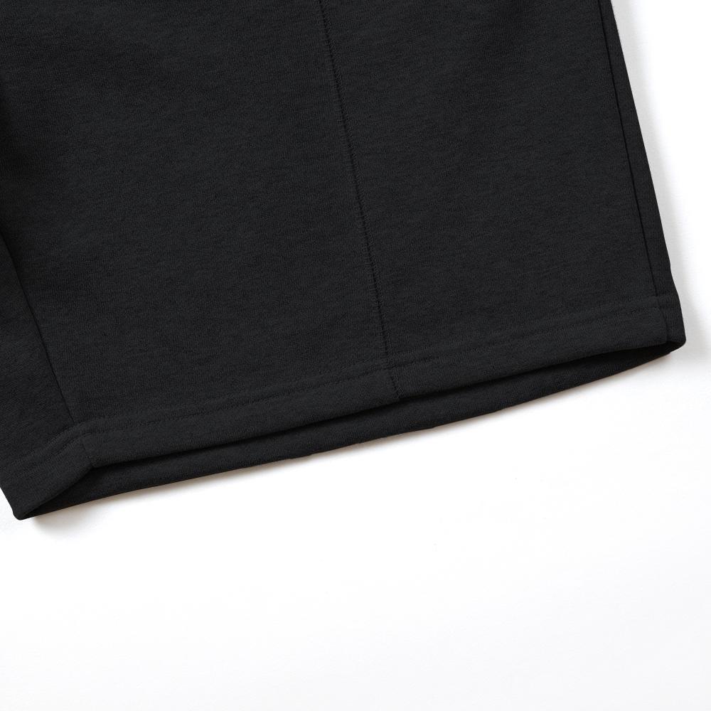 Seupeullaesikodeu Incision Sweat Shorts Black