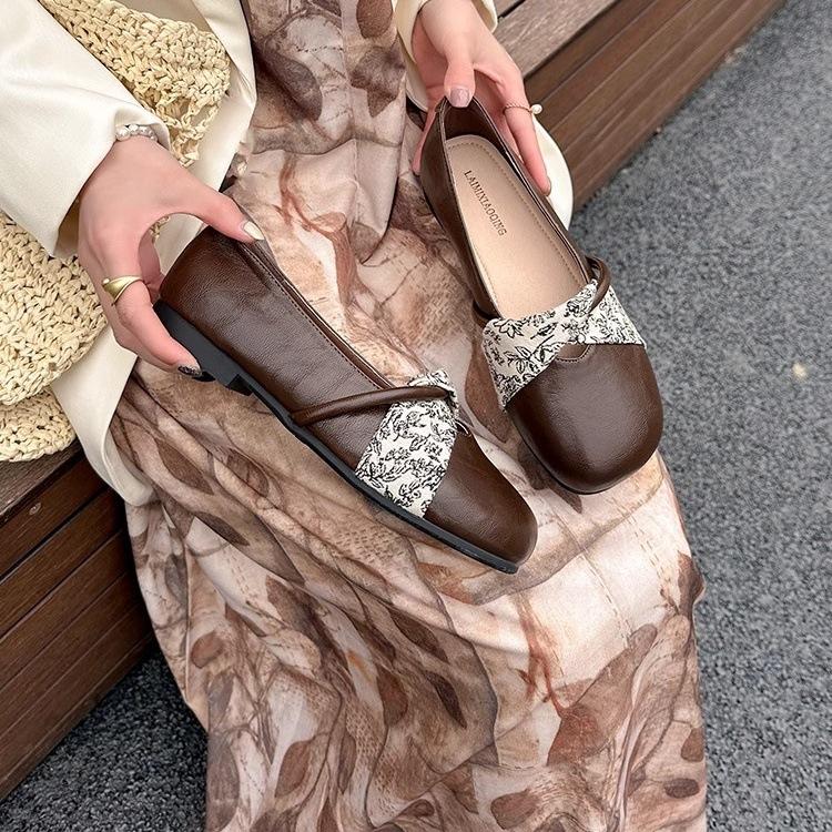 French Retro Round Head Shallow Mouth Single Shoes Women's Spring New Ballet Mary Jane Shoes Casual Soft Leather Flat Grandma Shoes
